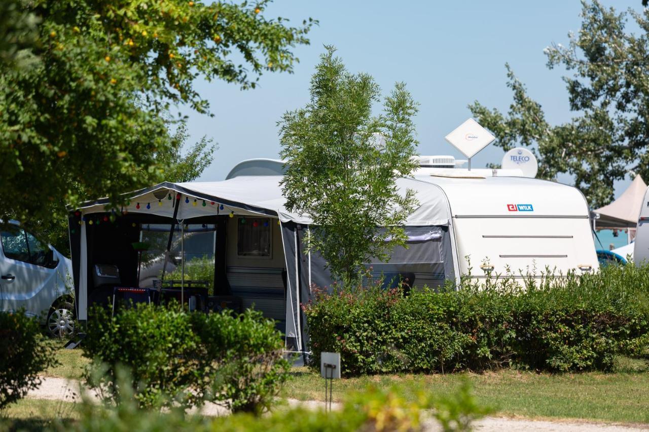 Aranypart Camping & Apartments Siofok Exterior photo